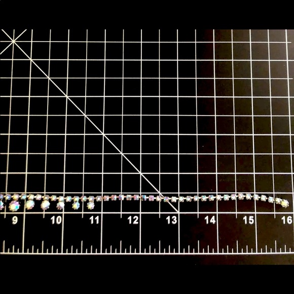 Vintage Blue Borealis Crystal Rhinestone Dainty Necklace 💎 - Picture 10 of 12